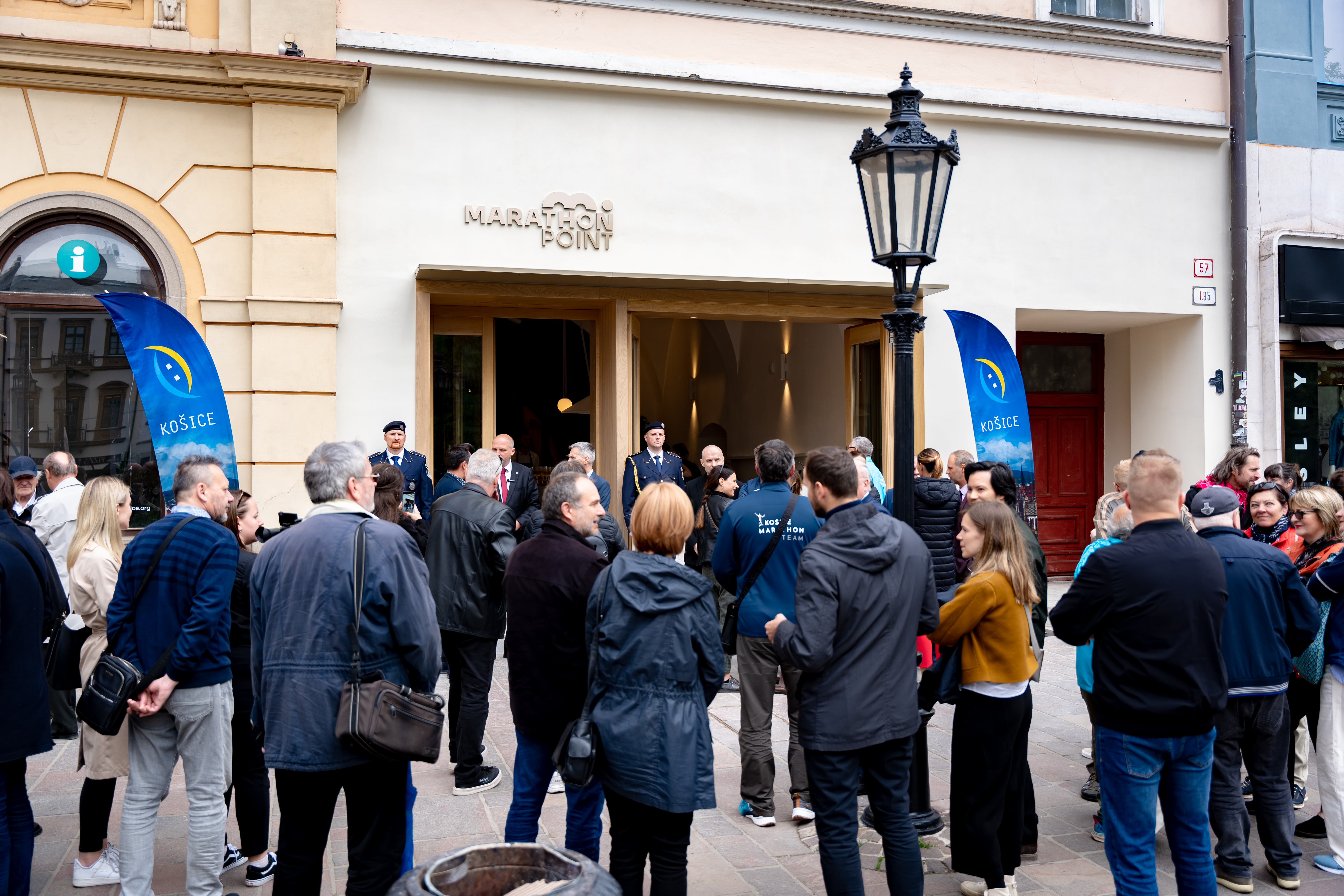 Slavnostne otvorenie stalej expozicie Medzinarodneho maratonu mieru